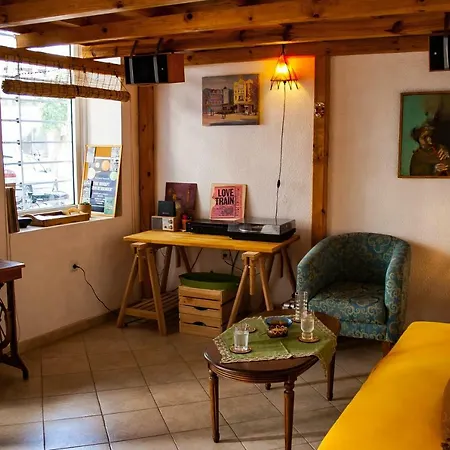 Art Studio/ Atelier партерь 公寓 瓦爾納